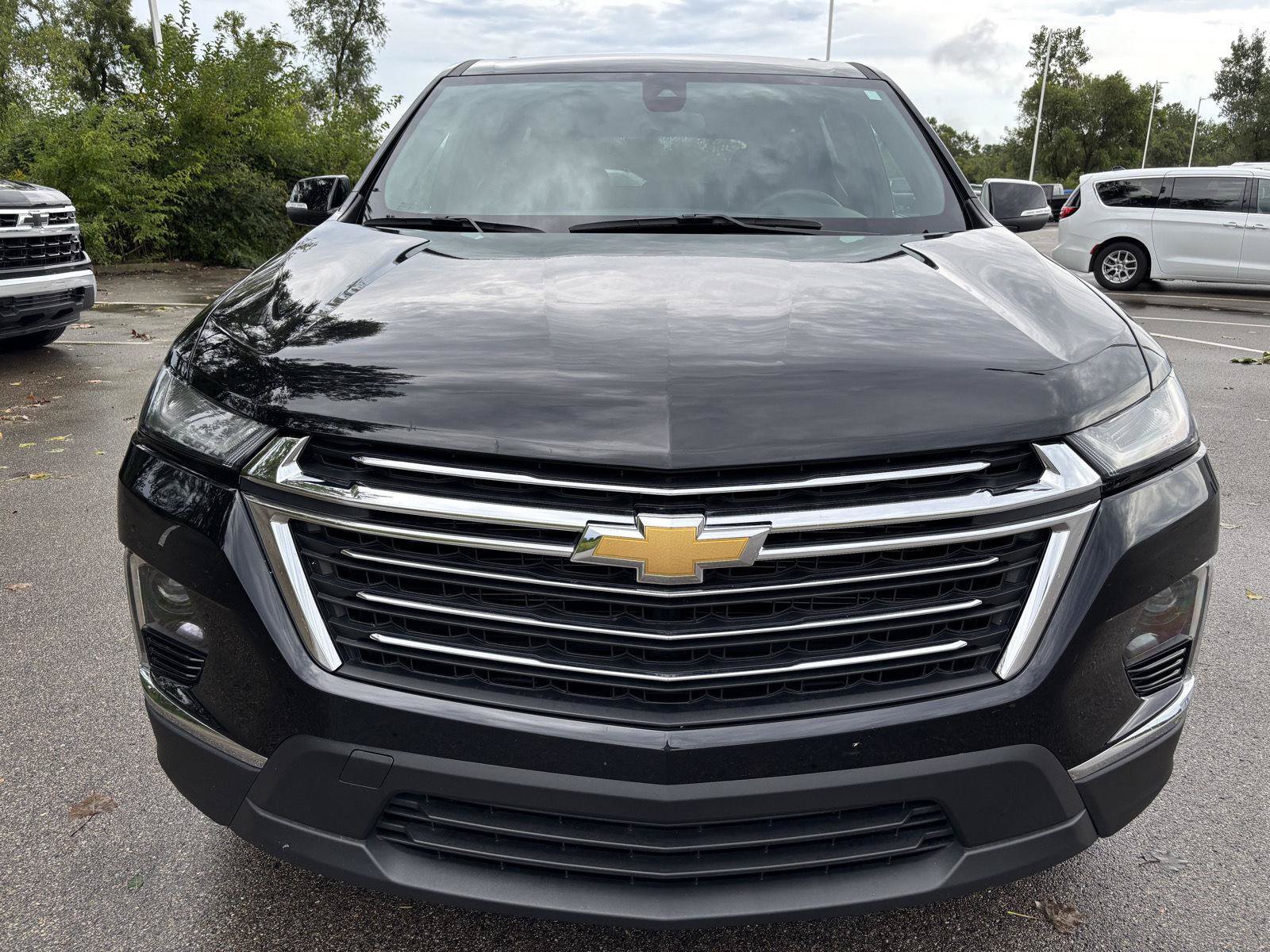 Used 2023 Chevrolet Traverse LT AWD/4WD image 6