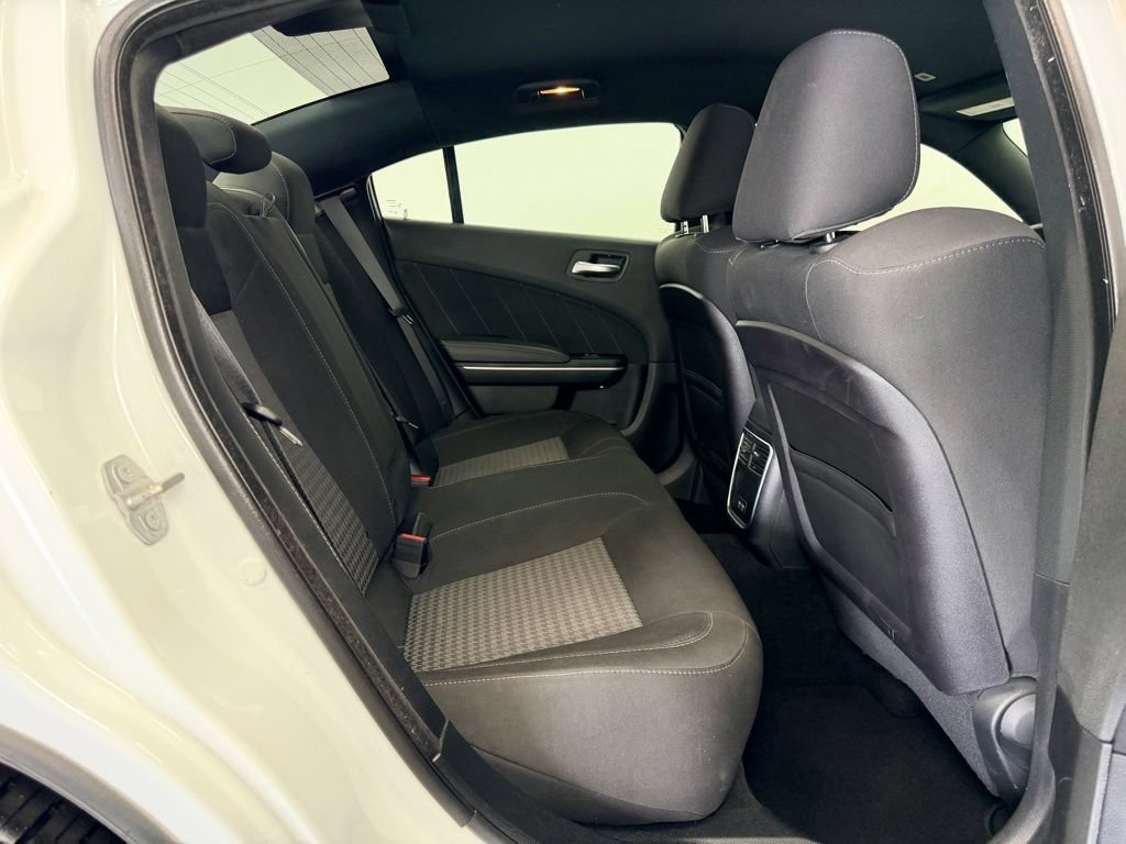 Used 2019 Dodge Charger Scat Pack RWD image 9