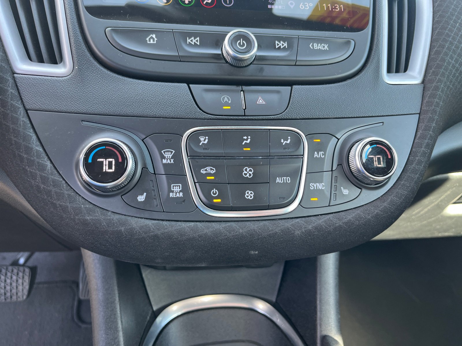 Used 2023 Chevrolet Malibu LT image 28