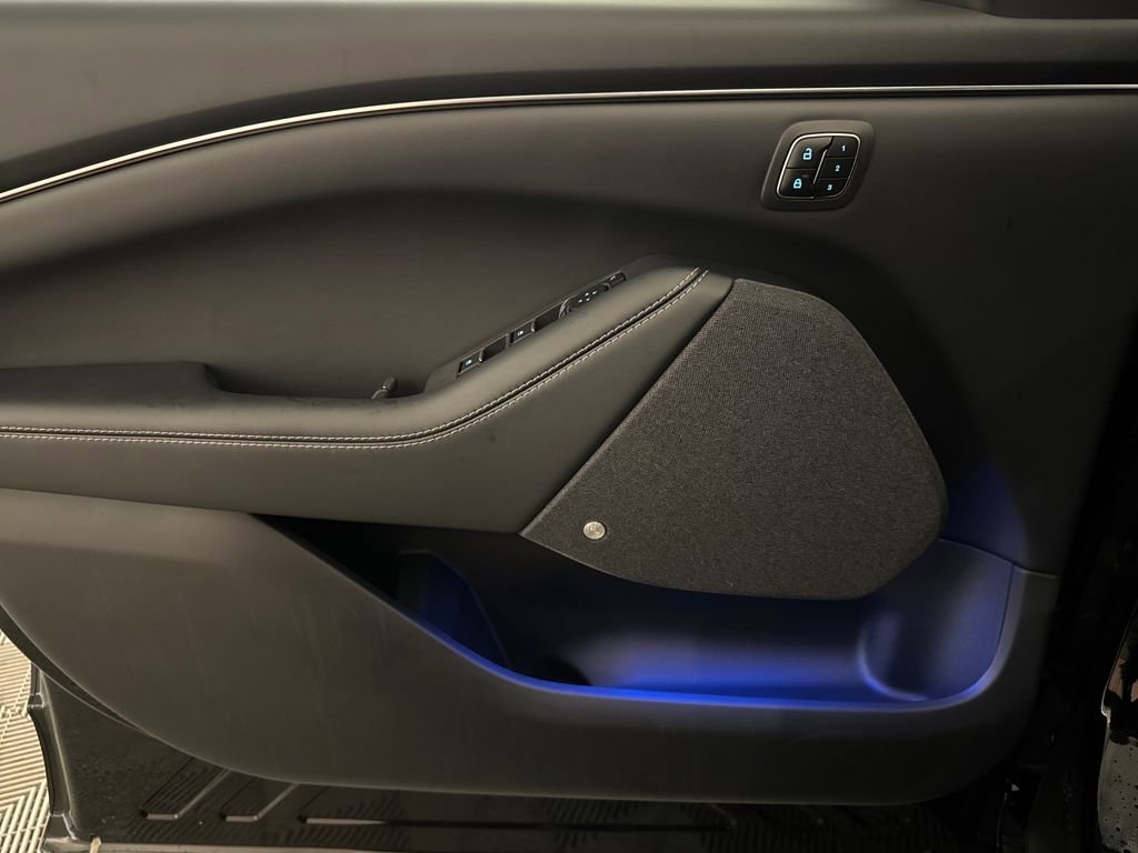 New 2025 Ford Mustang Mach-E Premium image 23