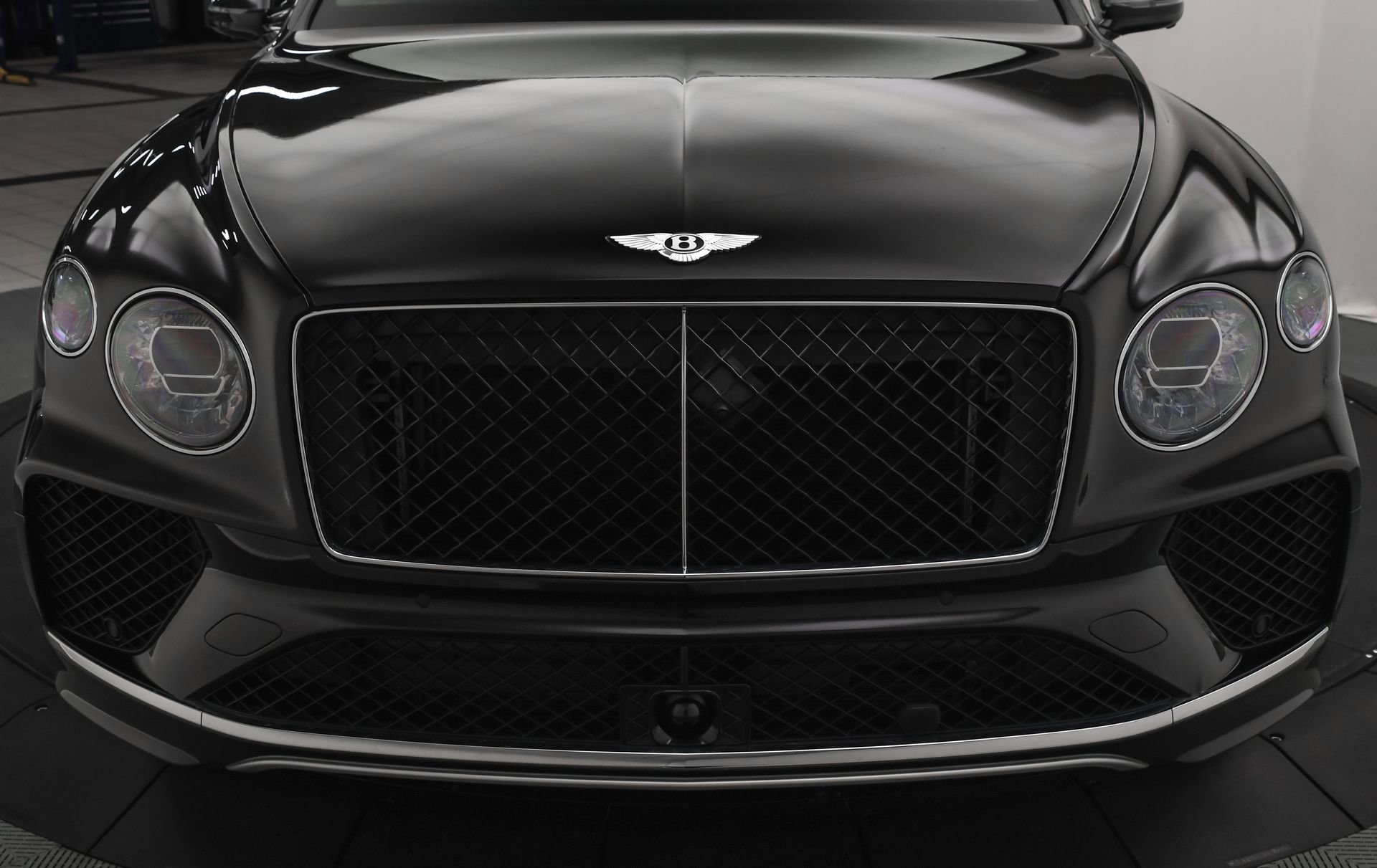 New 2024 Bentley Bentayga Extended Wheelbase image 29