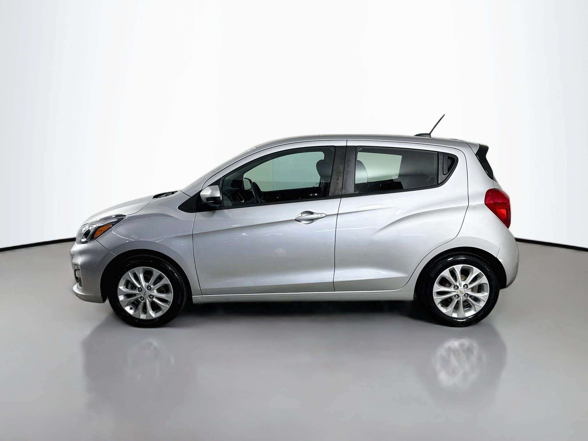 Used 2021 Chevrolet Spark LT FWD image 6
