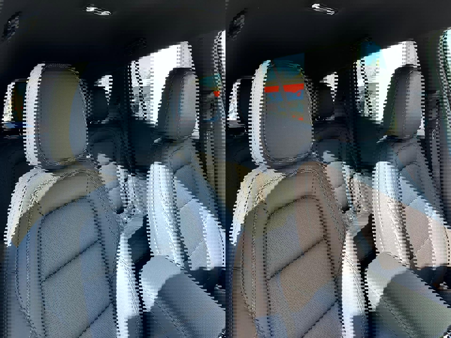 Certified 2025 Chevrolet Equinox LT w/ Convenience Package II image 24