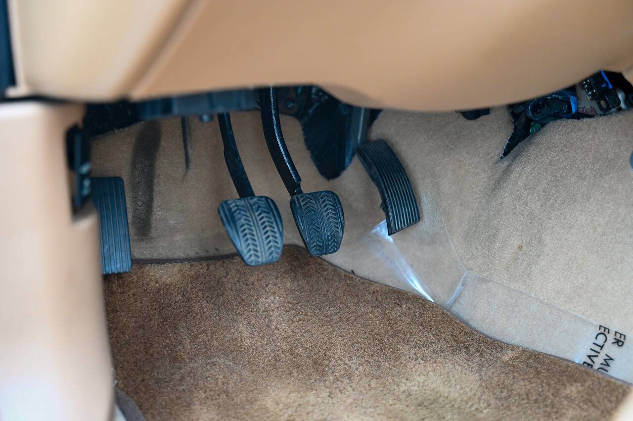 Used 1997 Ford Mustang Cobra image 74