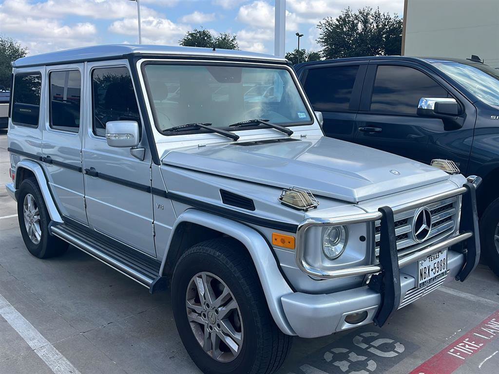 Used 2011 Mercedes-Benz G 550 image 2