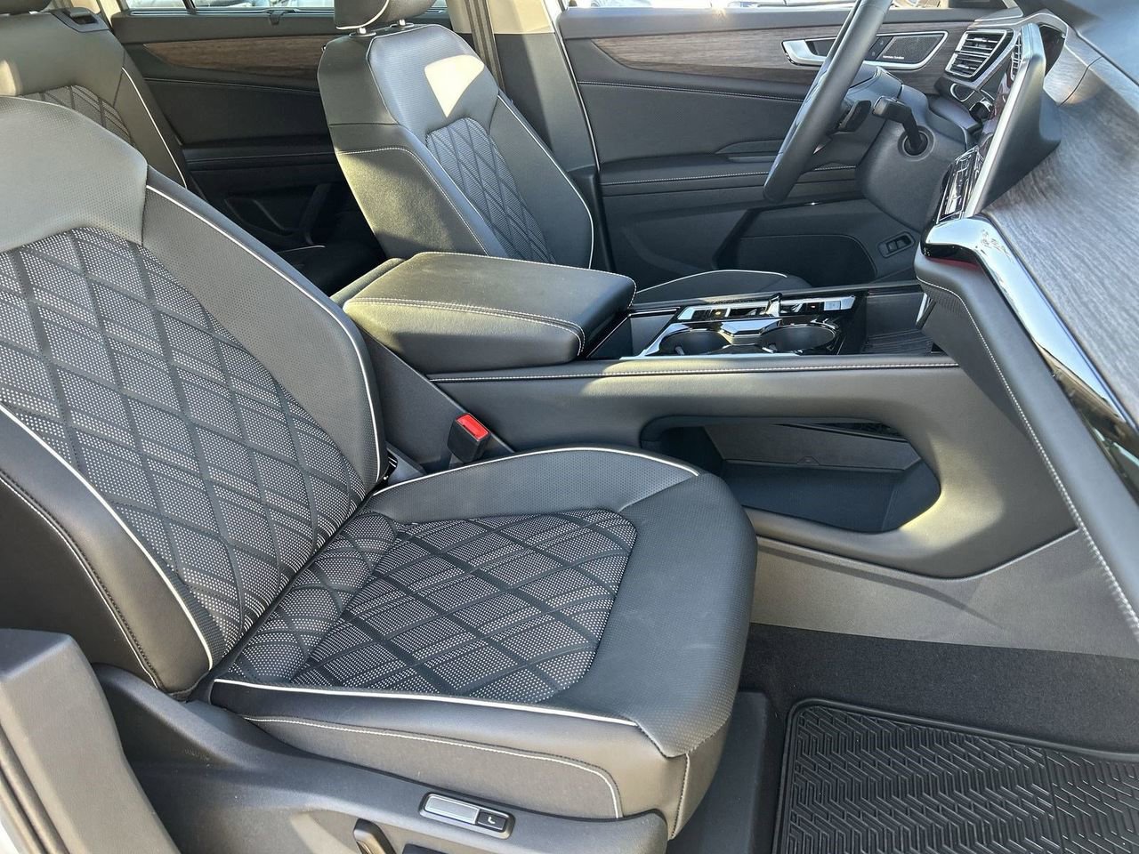 New 2026 Volkswagen Atlas SEL Premium R-Line image 6