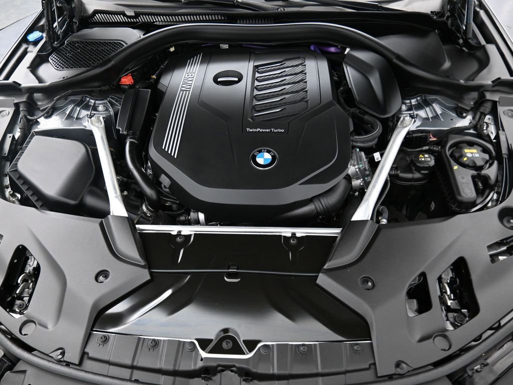 Used 2023 BMW 540i w/ Convenience Package RWD image 7