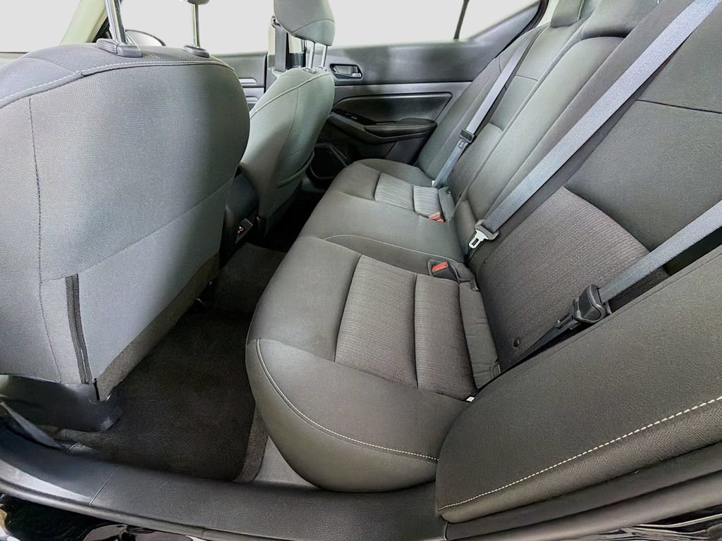 Used 2023 Nissan Altima 2.5 SV w/ SV Premium Package FWD image 27