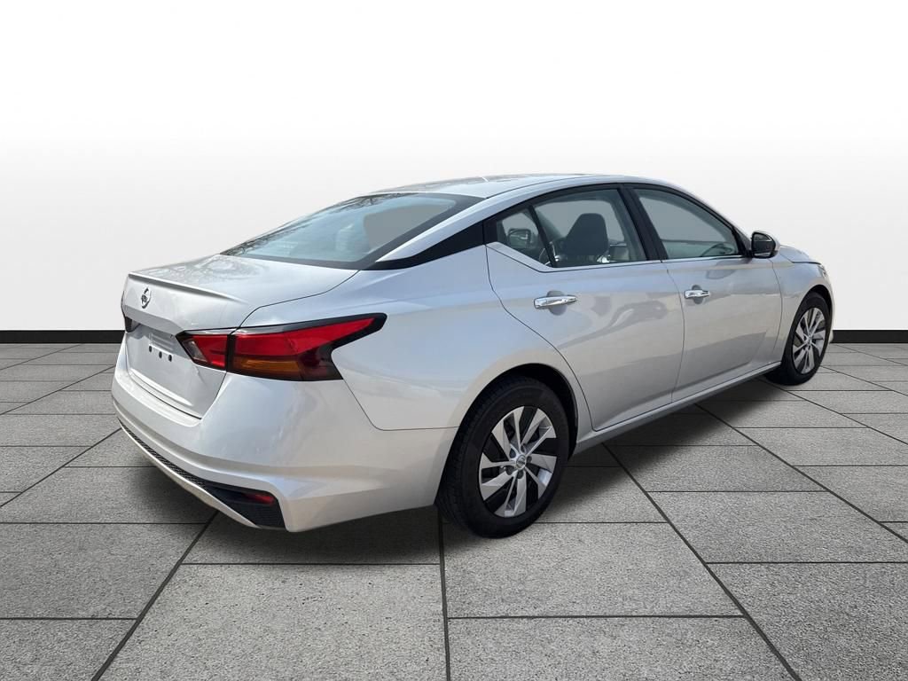 Used 2022 Nissan Altima 2.5 S image 5