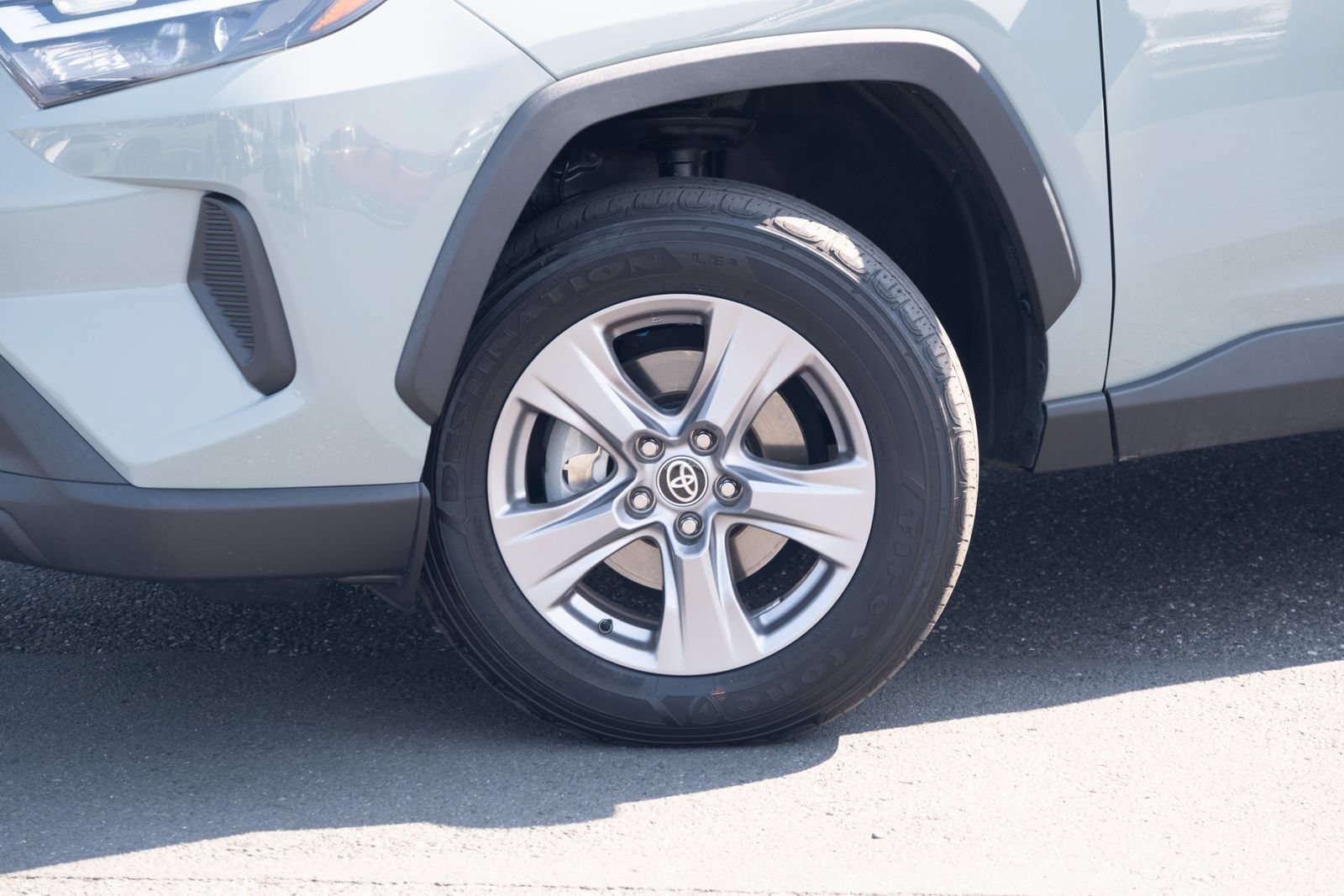Used 2023 Toyota RAV4 XLE w/ Convenience Package AWD/4WD image 24