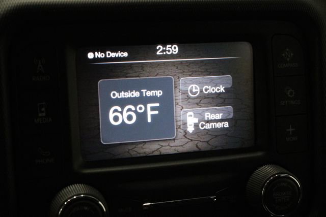 Used 2018 Jeep Wrangler Unlimited Sport S image 33