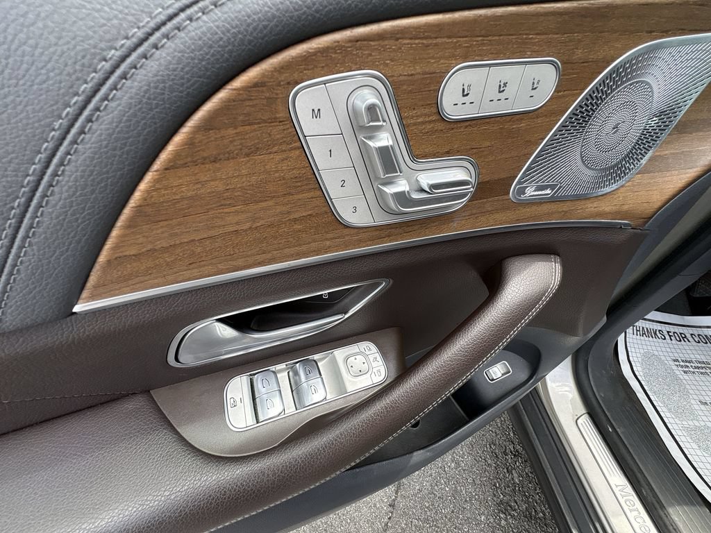 Used 2020 Mercedes-Benz GLS 450 4MATIC image 18