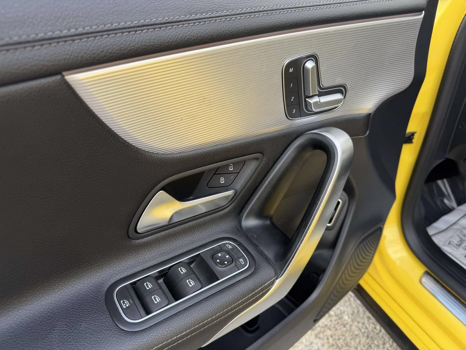 Used 2020 Mercedes-Benz CLA 250 image 38