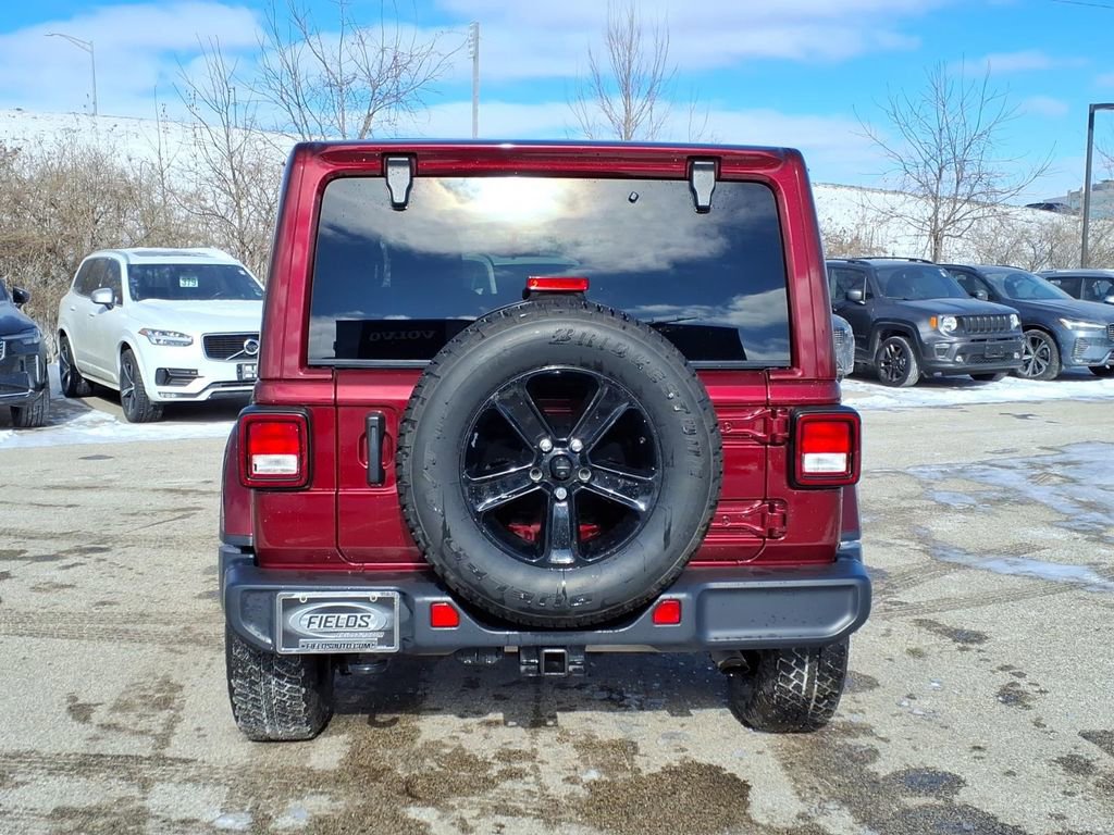 Used 2021 Jeep Wrangler Unlimited Sahara image 3