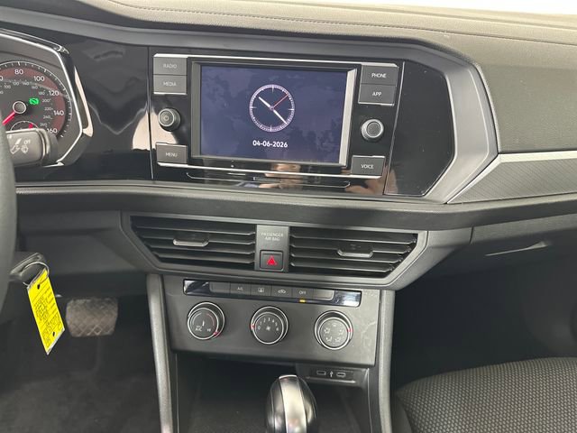 Used 2020 Volkswagen Jetta S w/ Driver Assistance Package image 21