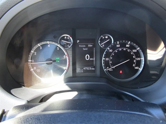 Used 2021 Lexus GX 460 Luxury w/ Off Road Package AWD/4WD image 23