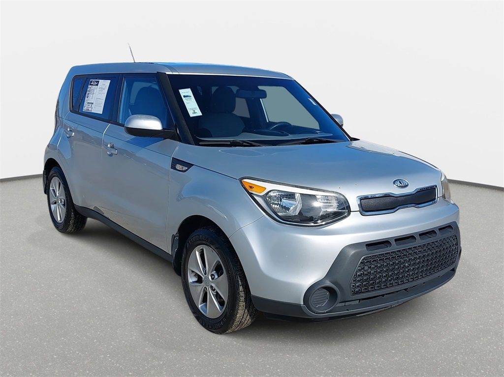 Used 2014 Kia Soul Base image 3