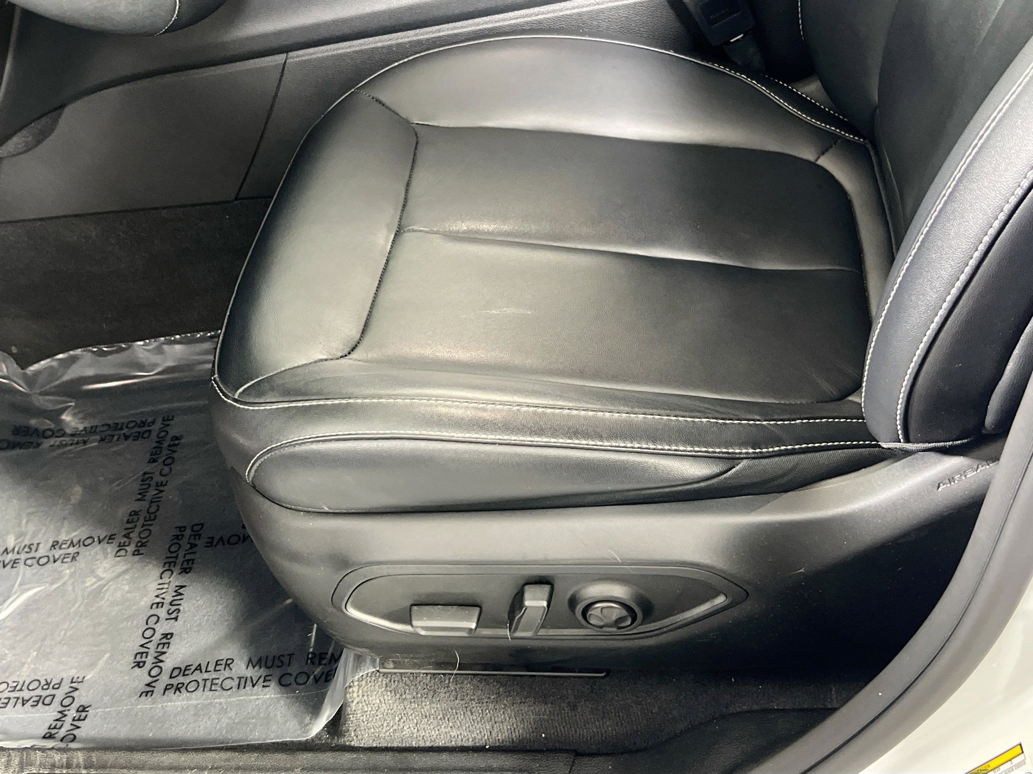 Used 2022 Jeep Grand Cherokee Limited AWD/4WD image 18