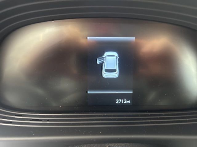 Certified 2026 Hyundai Venue SEL FWD image 13