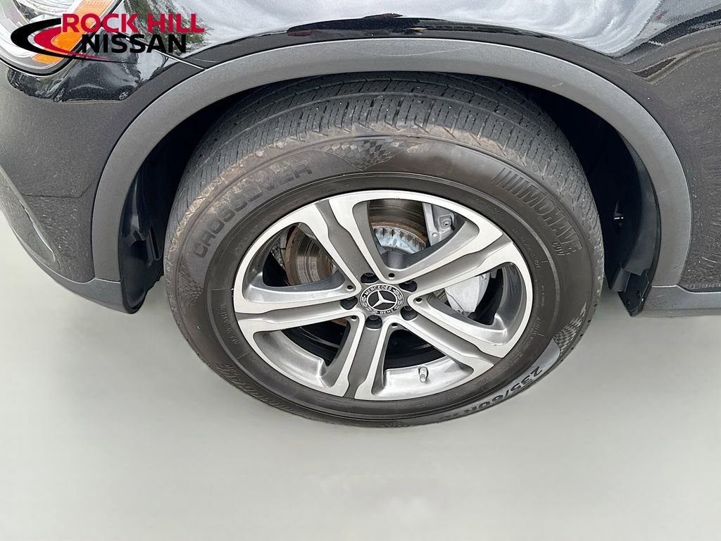 Used 2020 Mercedes-Benz GLC 300 4MATIC image 25