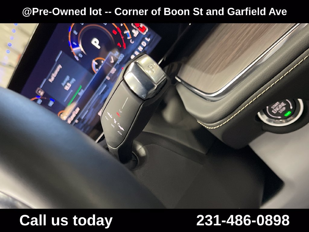 Used 2026 Chevrolet Tahoe Premier w/ Sun And Tow Package AWD/4WD image 23