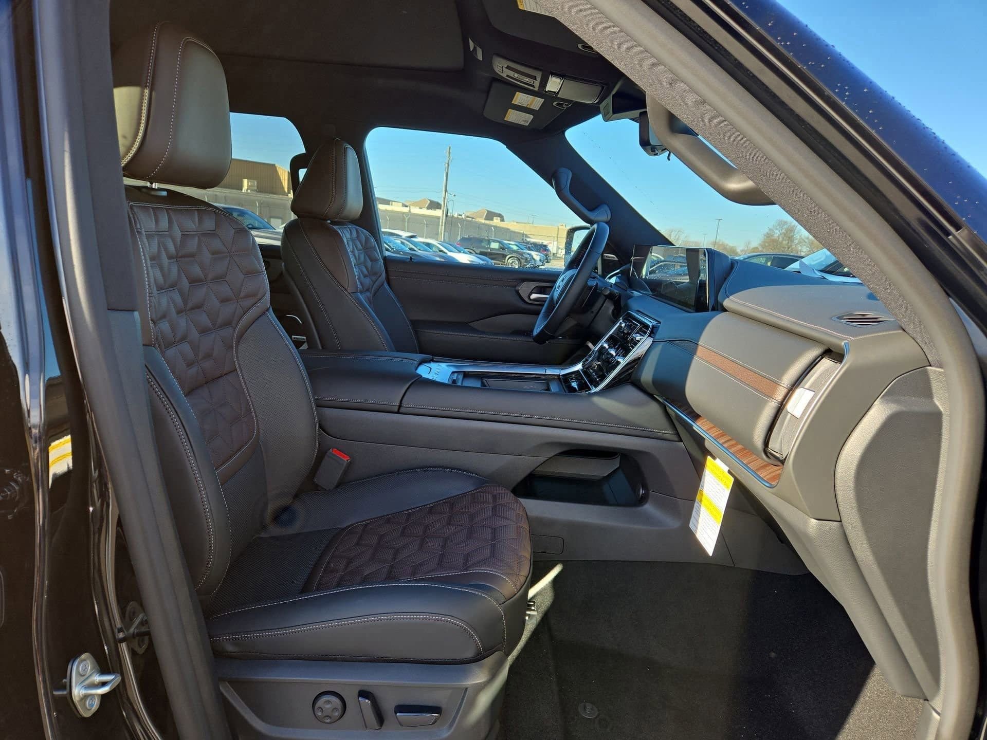 New 2026 Nissan Armada Platinum AWD/4WD image 15