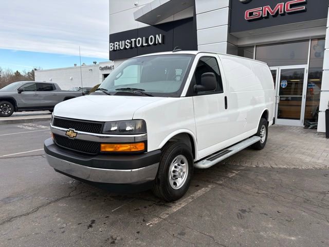 Used 2024 Chevrolet Express 2500 w/ Driver Convenience Package image 8