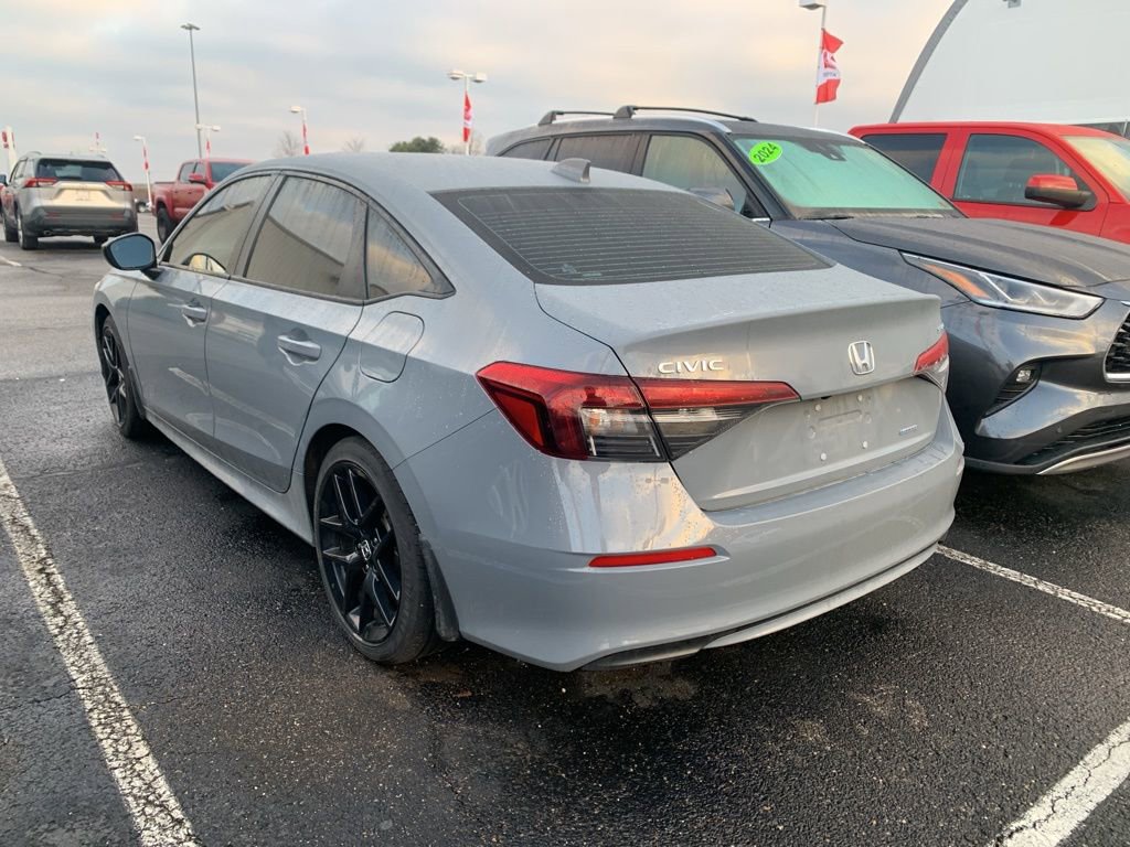 Used 2025 Honda Civic Sport image 5