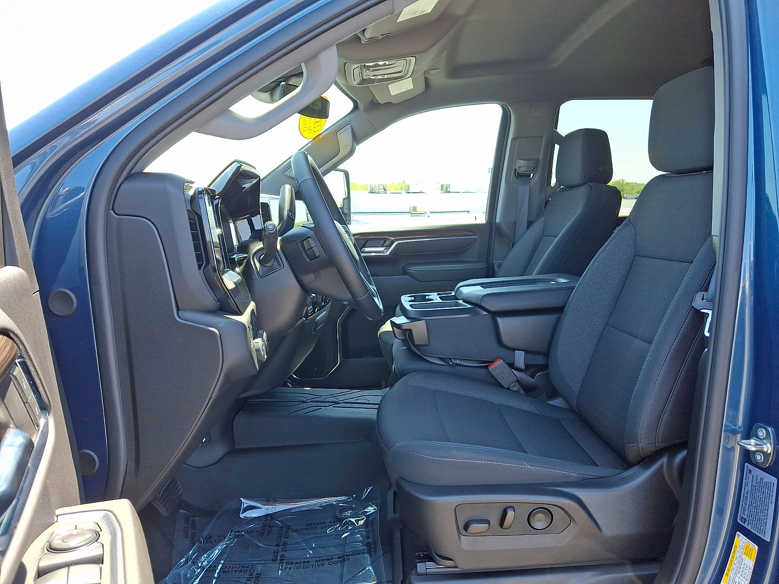 Certified 2024 Chevrolet Silverado 2500 LT w/ Convenience Package AWD/4WD image 13