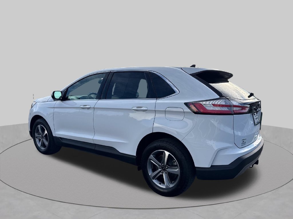 Used 2024 Ford Edge SEL w/ Convenience Package AWD/4WD image 5