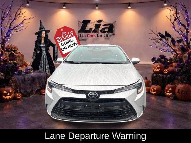 Used 2025 Toyota Corolla LE FWD image 9