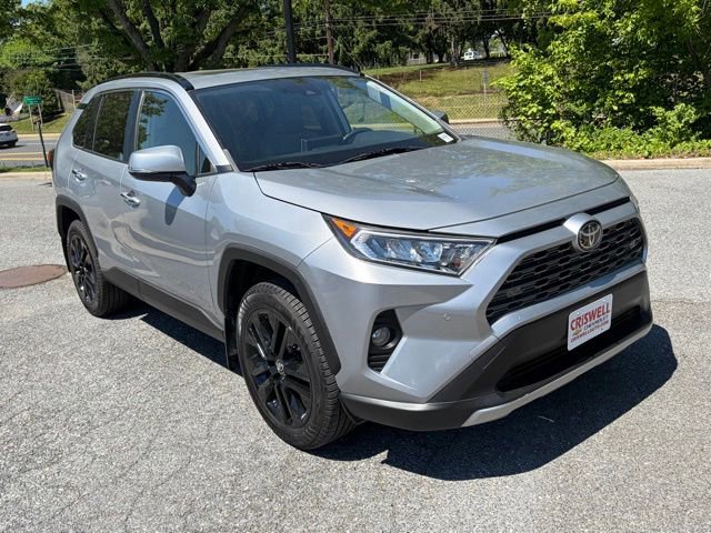 Used 2019 Toyota RAV4 Limited w/ Cold Weather Package FWD image 2