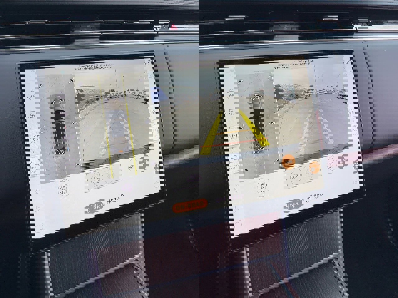 Used 2025 Land Rover Range Rover Long Wheelbase Autobiography image 23