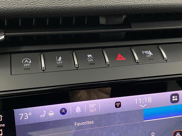 New 2026 Jeep Grand Cherokee Altitude image 28