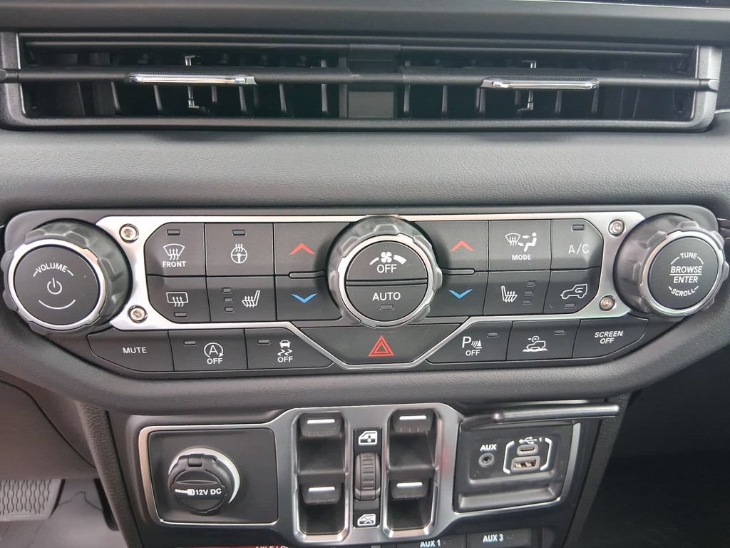 New 2026 Jeep Gladiator Willys AWD/4WD image 10