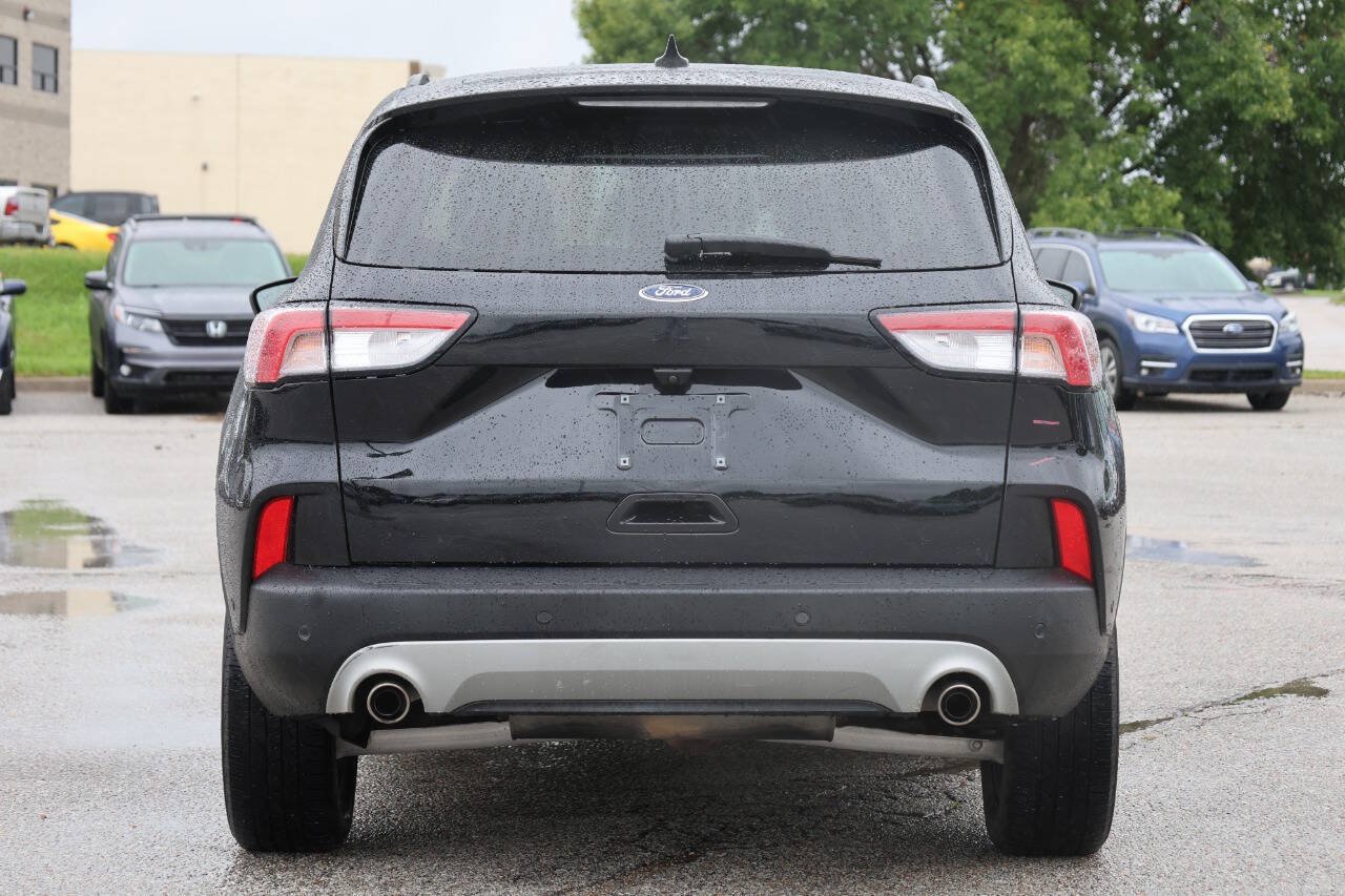 Used 2021 Ford Escape Titanium AWD/4WD image 10