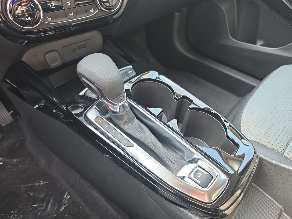 New 2026 Chevrolet Trax LT w/ Driver Confidence Package image 24