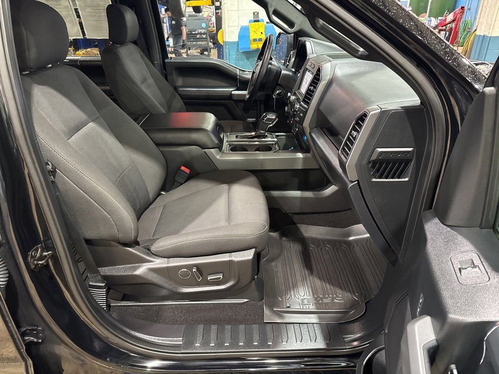 Used 2018 Ford F150 XLT w/ Equipment Group 302A Luxury image 37