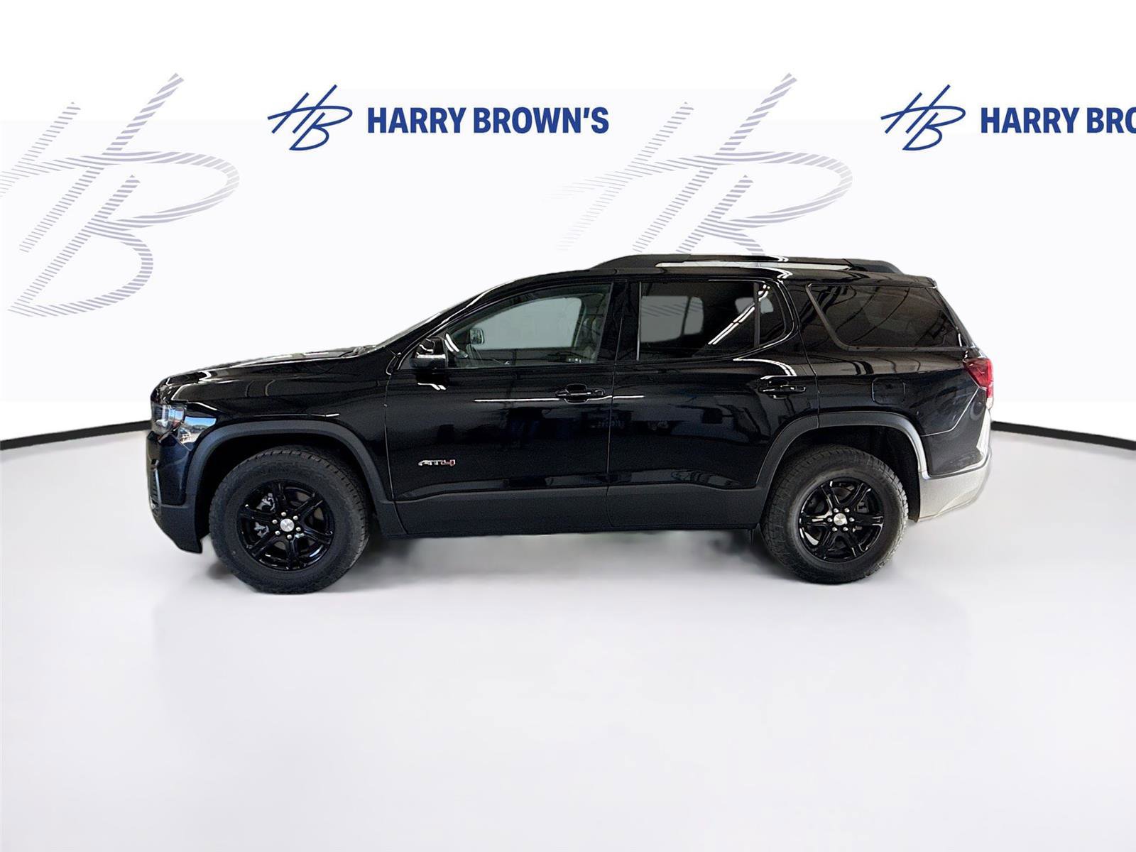 Used 2023 GMC Acadia AT4 w/ Technology Package AWD/4WD image 8