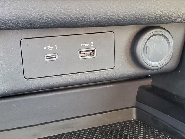 Certified 2023 Nissan Rogue SV FWD image 24