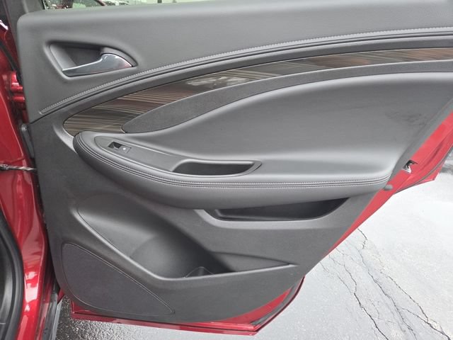 Used 2019 Buick Envision Premium AWD/4WD image 27