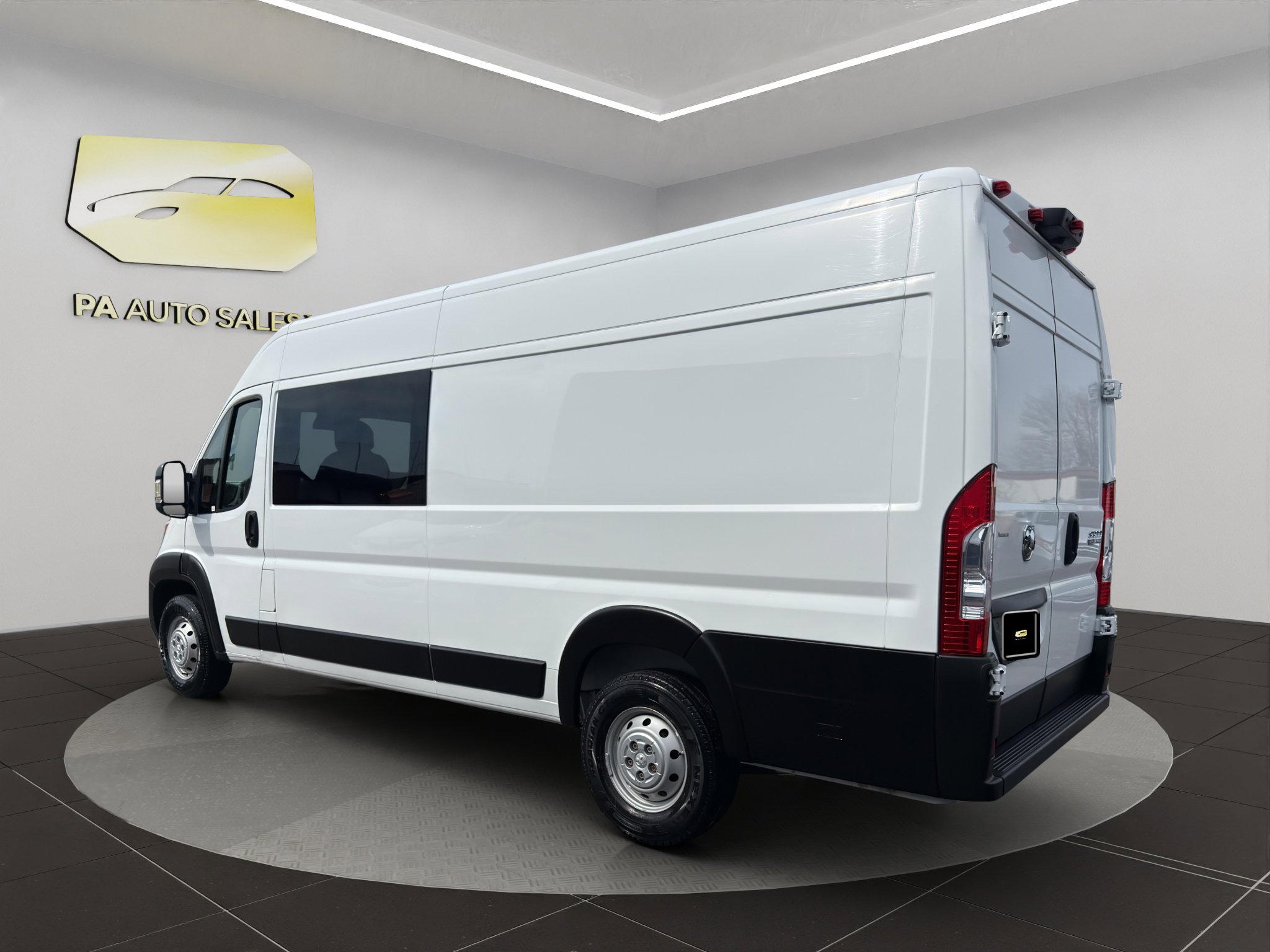 Used 2023 RAM ProMaster 3500 image 5