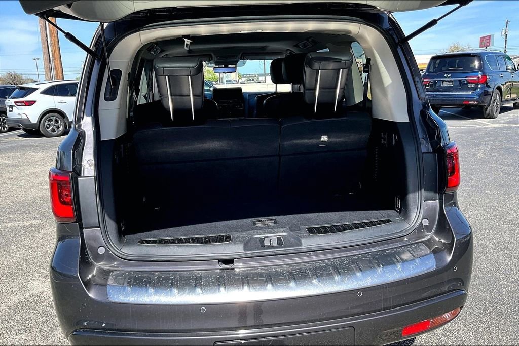 Certified 2024 INFINITI QX80 Luxe RWD image 50