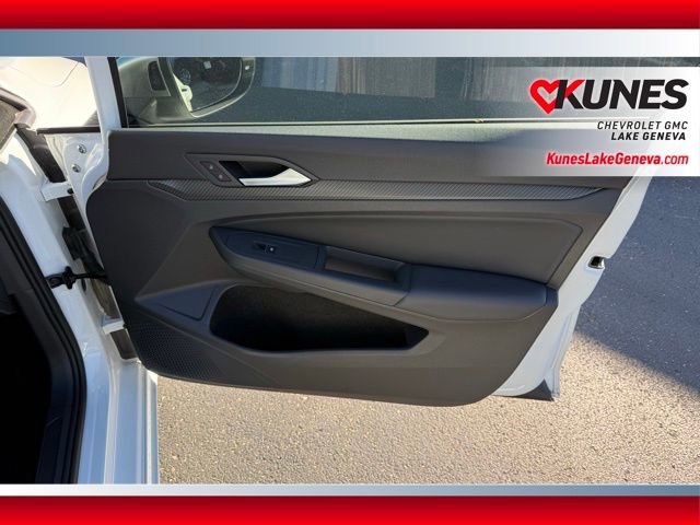 Used 2024 Volkswagen Golf R image 19