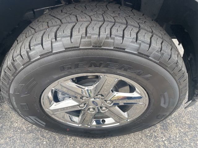 Used 2025 Ford F150 XLT w/ Equipment Group 302A MID AWD/4WD image 16