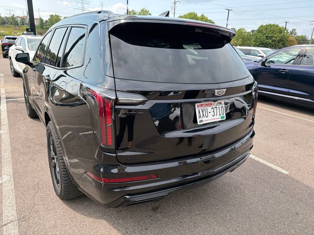 Used 2023 Cadillac XT6 Sport w/ LPO, ONYX Package AWD/4WD image 44