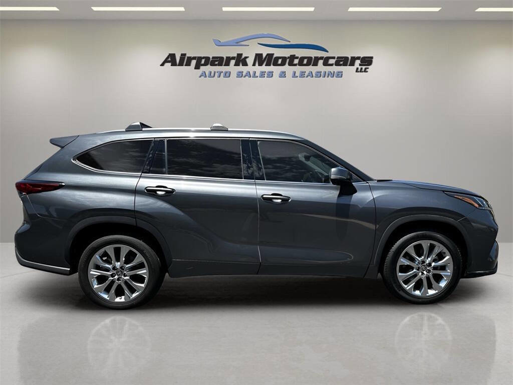 Used 2020 Toyota Highlander Limited image 6
