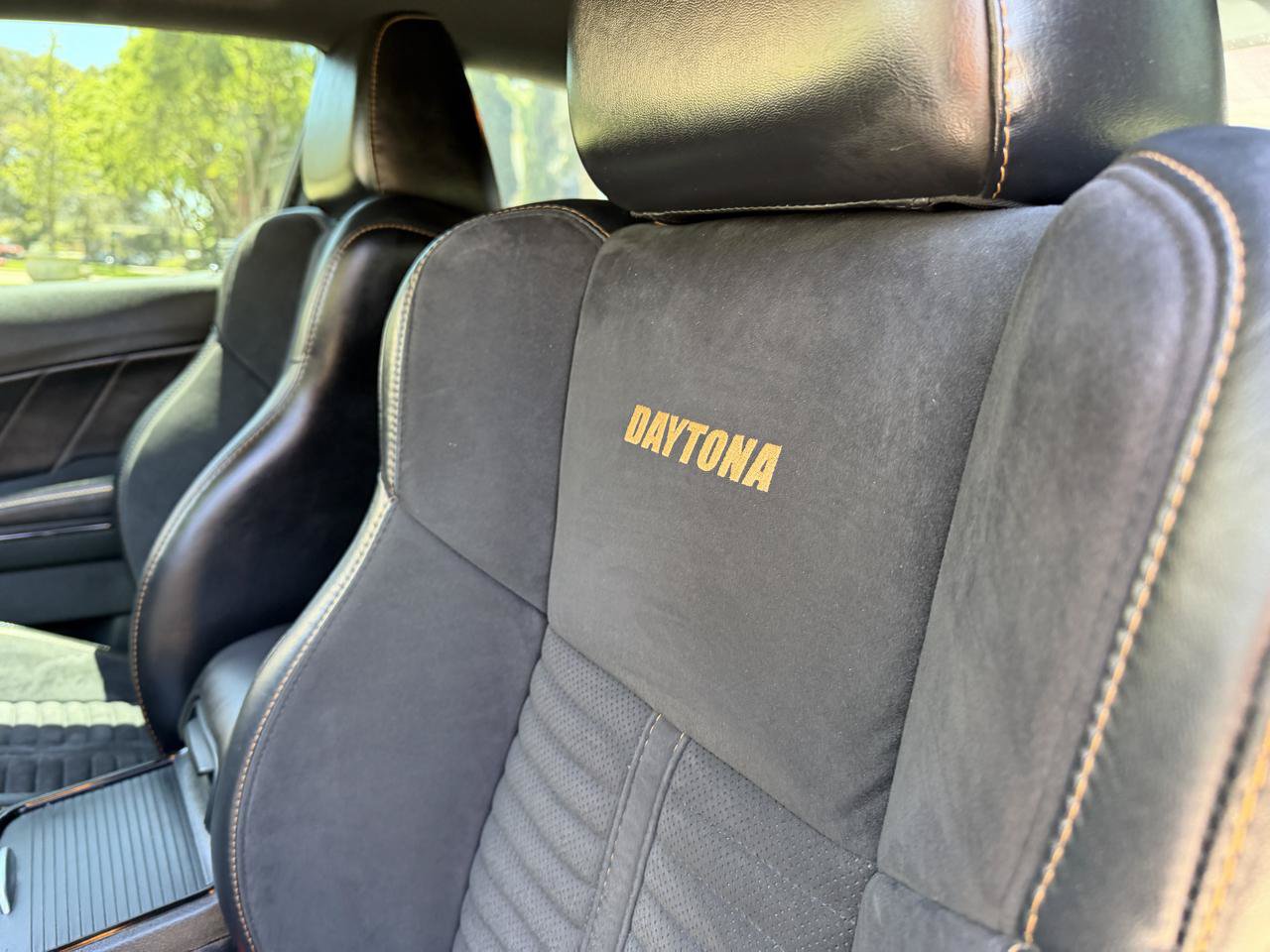 Used 2018 Dodge Charger R/T RWD image 34