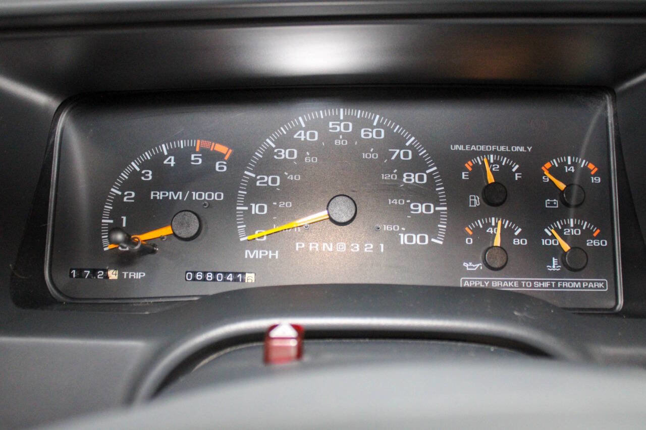 Used 1996 Chevrolet Silverado 2500 C2500 Cheyenne 2dr Extended Ca image 11