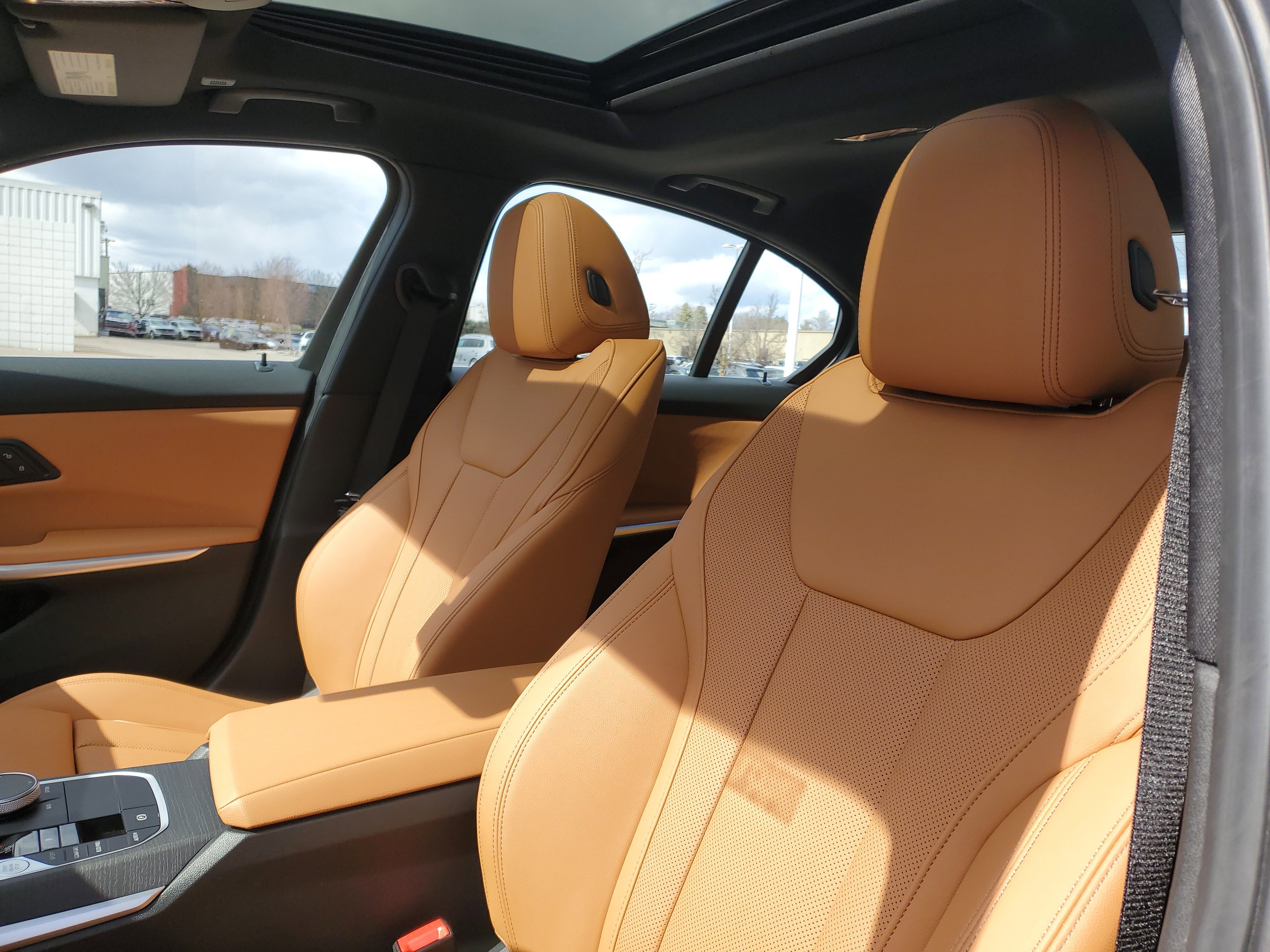 New 2026 BMW 330i xDrive Sedan w/ Premium Package image 7